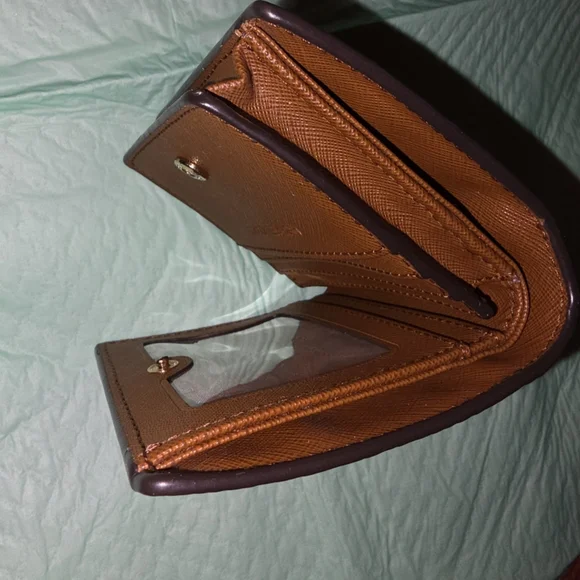 Michael Kors Tan Leather Wallet - Picture 4 of 4